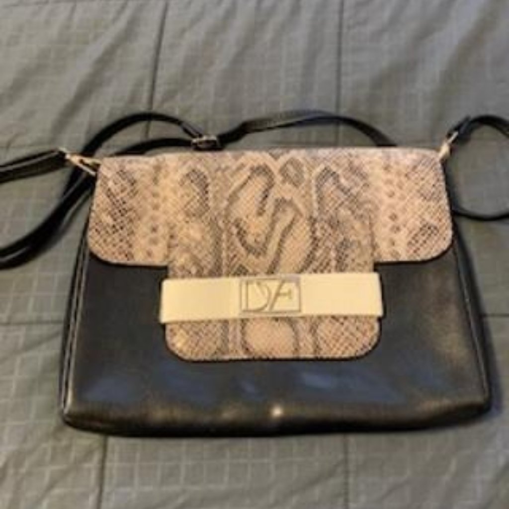 Dvf Black Leather And Snakeskin Mimosa Clutch